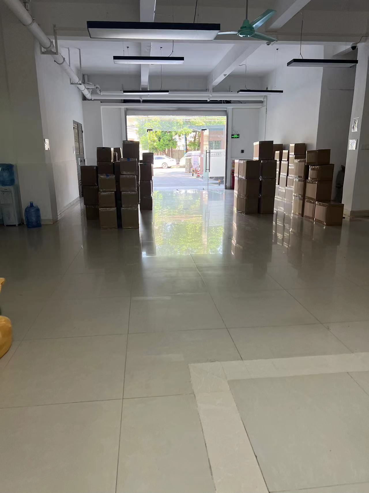 Guangzhou Vinas clothing technology Co., LTD linia produkcyjna fabryki